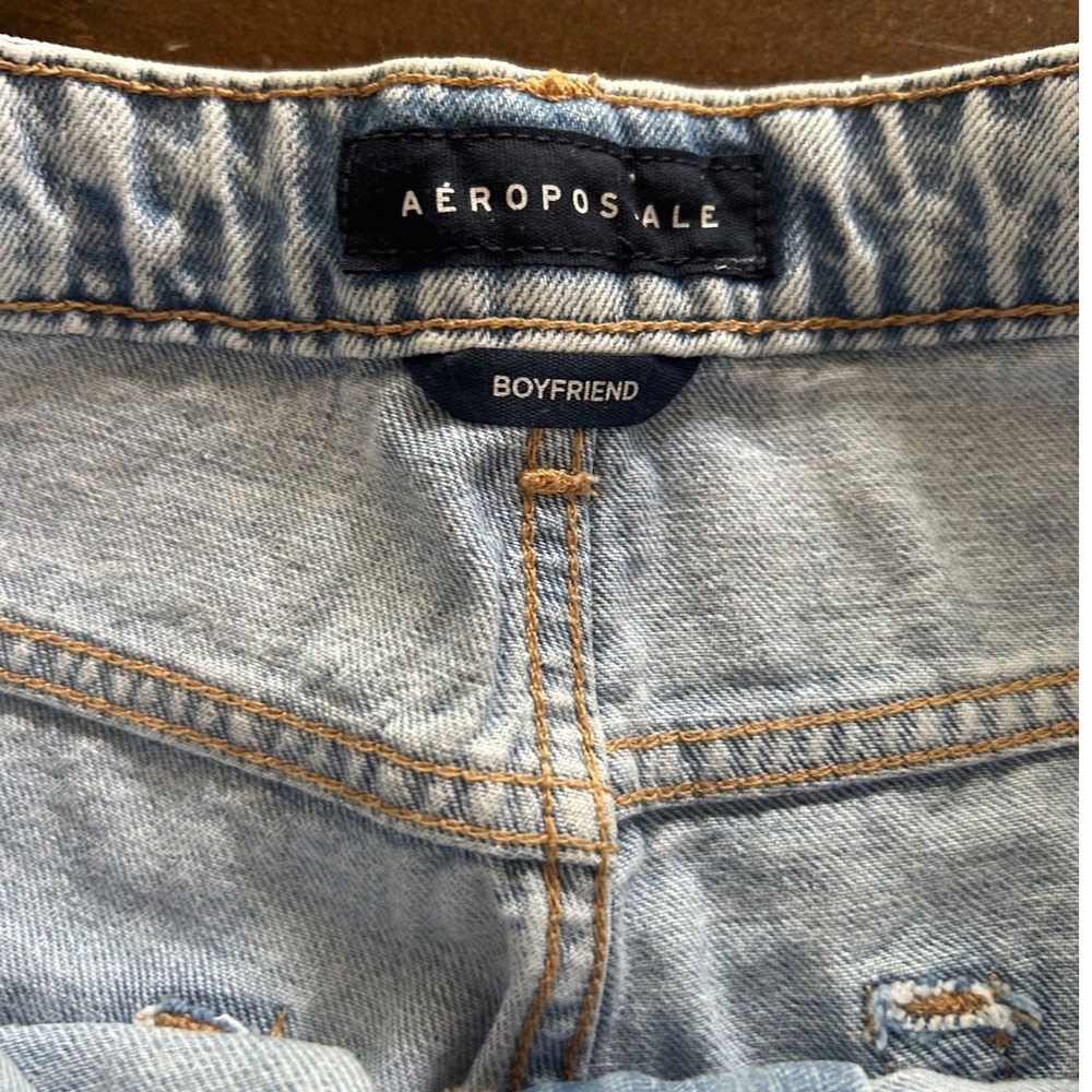 Aeropostale Women Boyfriend‎ Jeans 8 Ripped Distressed Denim Casual Lightweight - Picture 7 of 9
